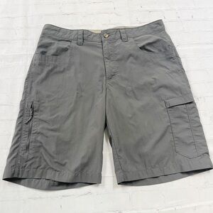 Columbia men’s casual flat front grey shorts size 36